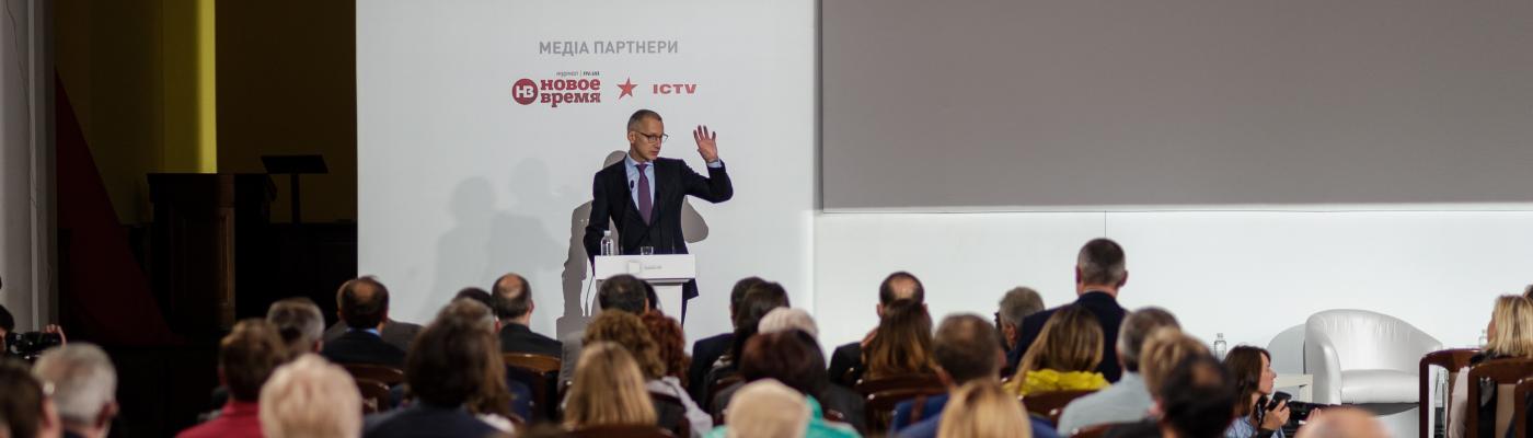 Ложкін, Кличко та посол Ізраїлю відкрили прем'єрний показ фільму «Дорога до Бабиного Яру»