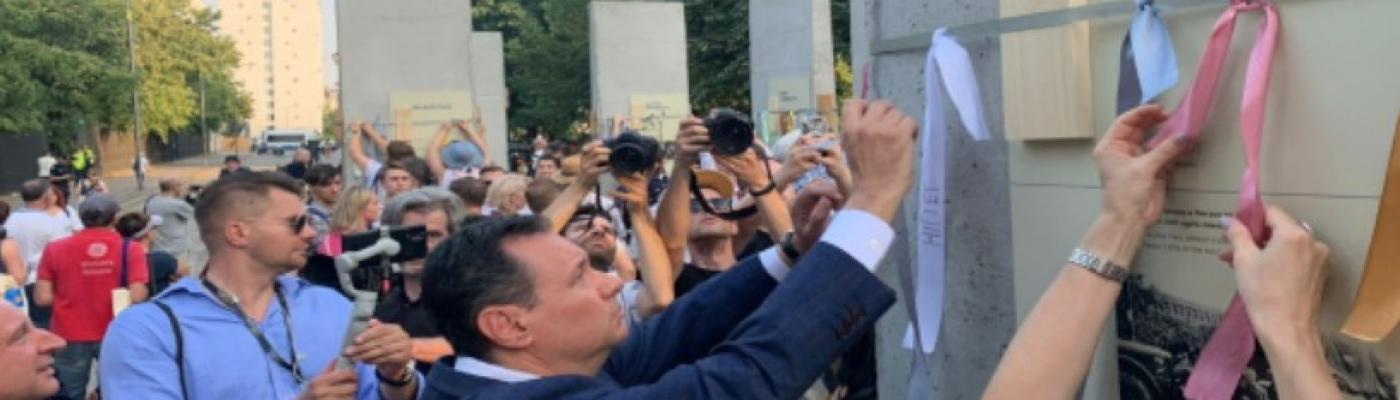 EJC: Hundreds march through Warsaw to mark 80 years since Nazis liquidated Jewish ghetto