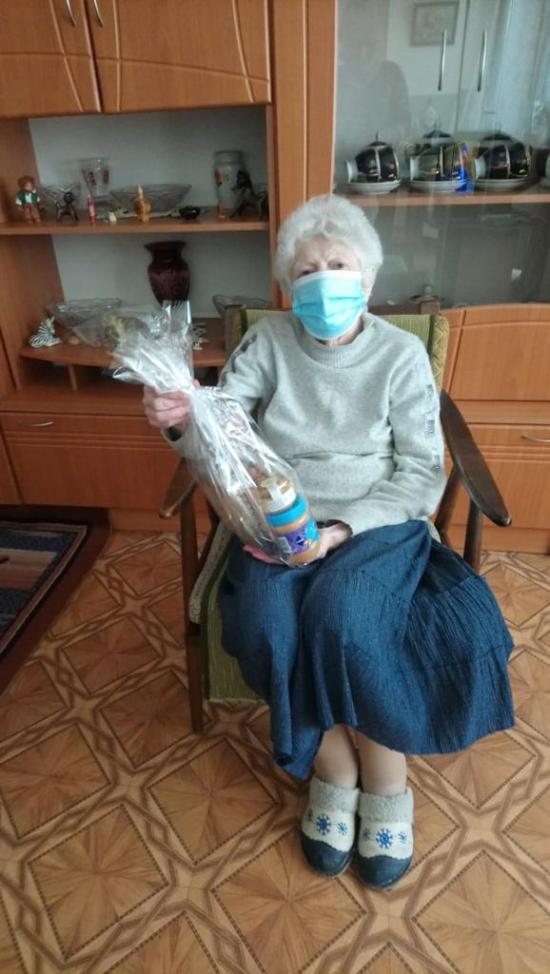 ЕКУ поздравила постояльцев Киевского еврейского дома компактного проживания с праздниками Рош Ха Шана и Суккот